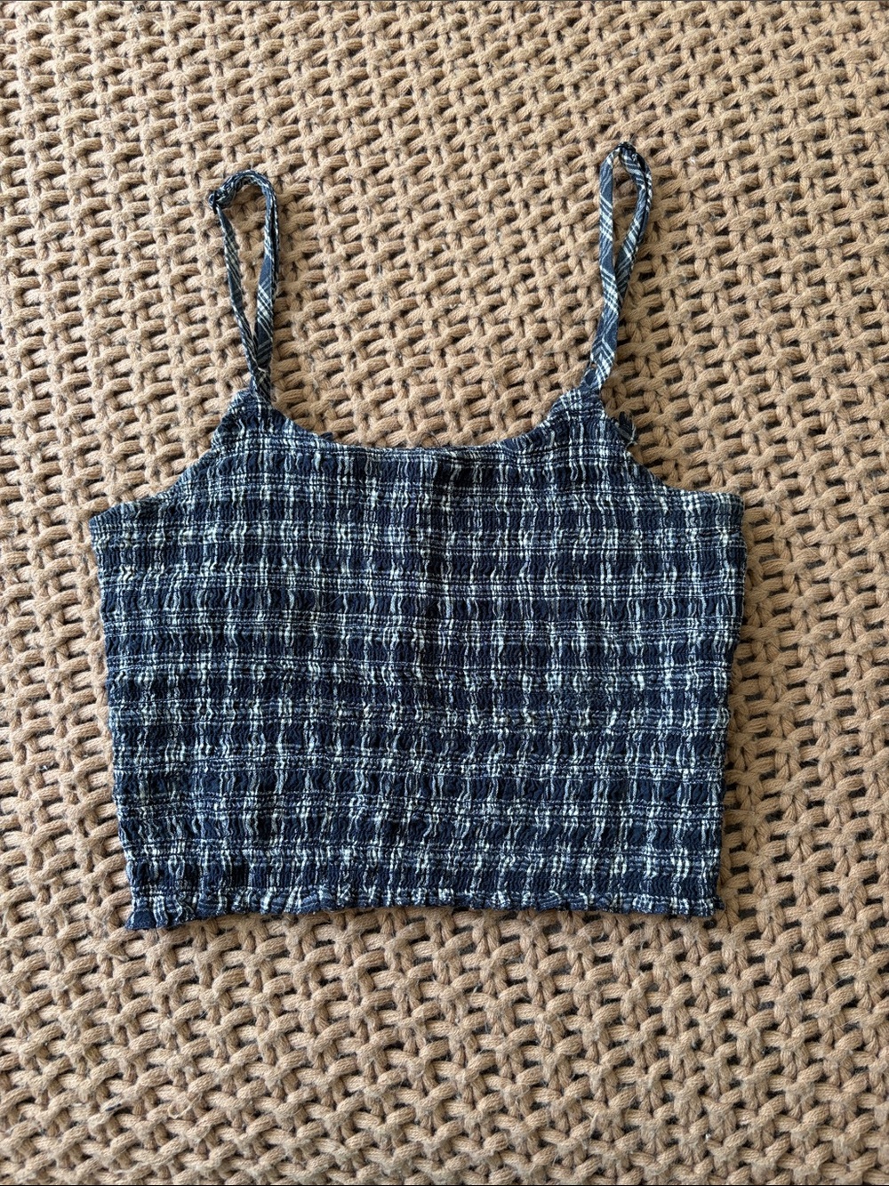 Brandy Melville scrunchy top